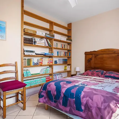 Jolie Maison Proche De La Holiday home La Londe-les-Maures